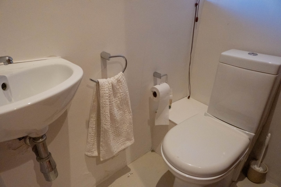 To Let 2 Bedroom Property for Rent in Sea Point Western Cape